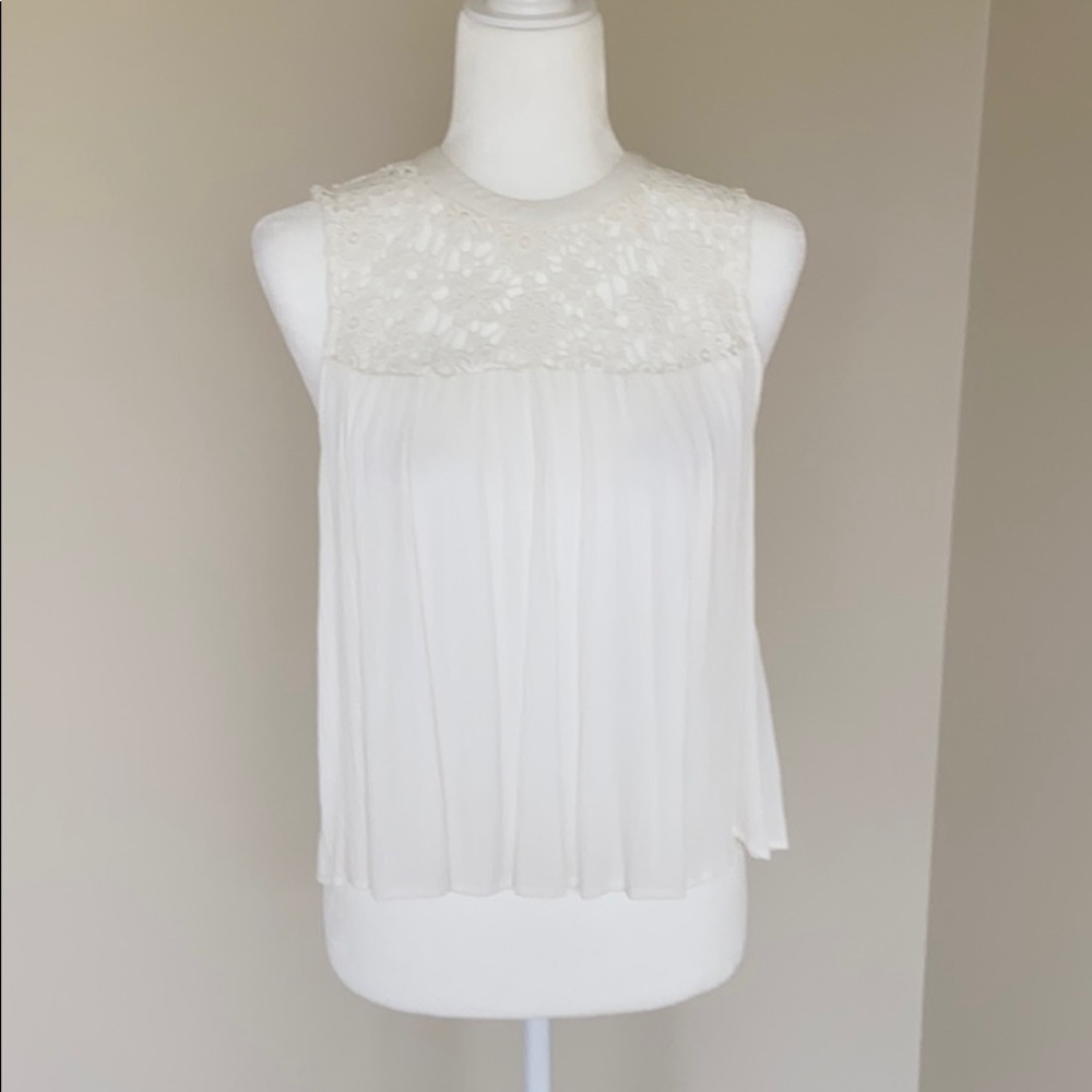 Shirt lace